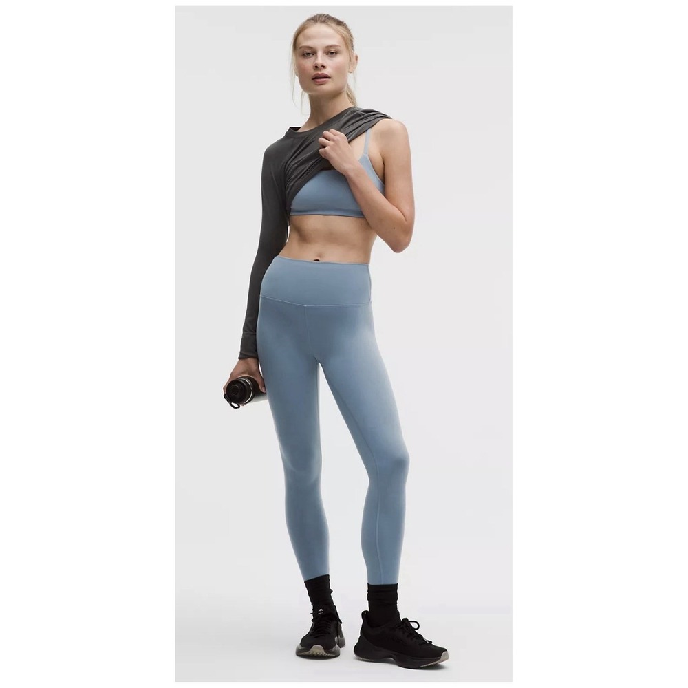 Lululemon Leggings Womens Size 6 Blue Wunder Train High-Rise Tight 25" Yoga